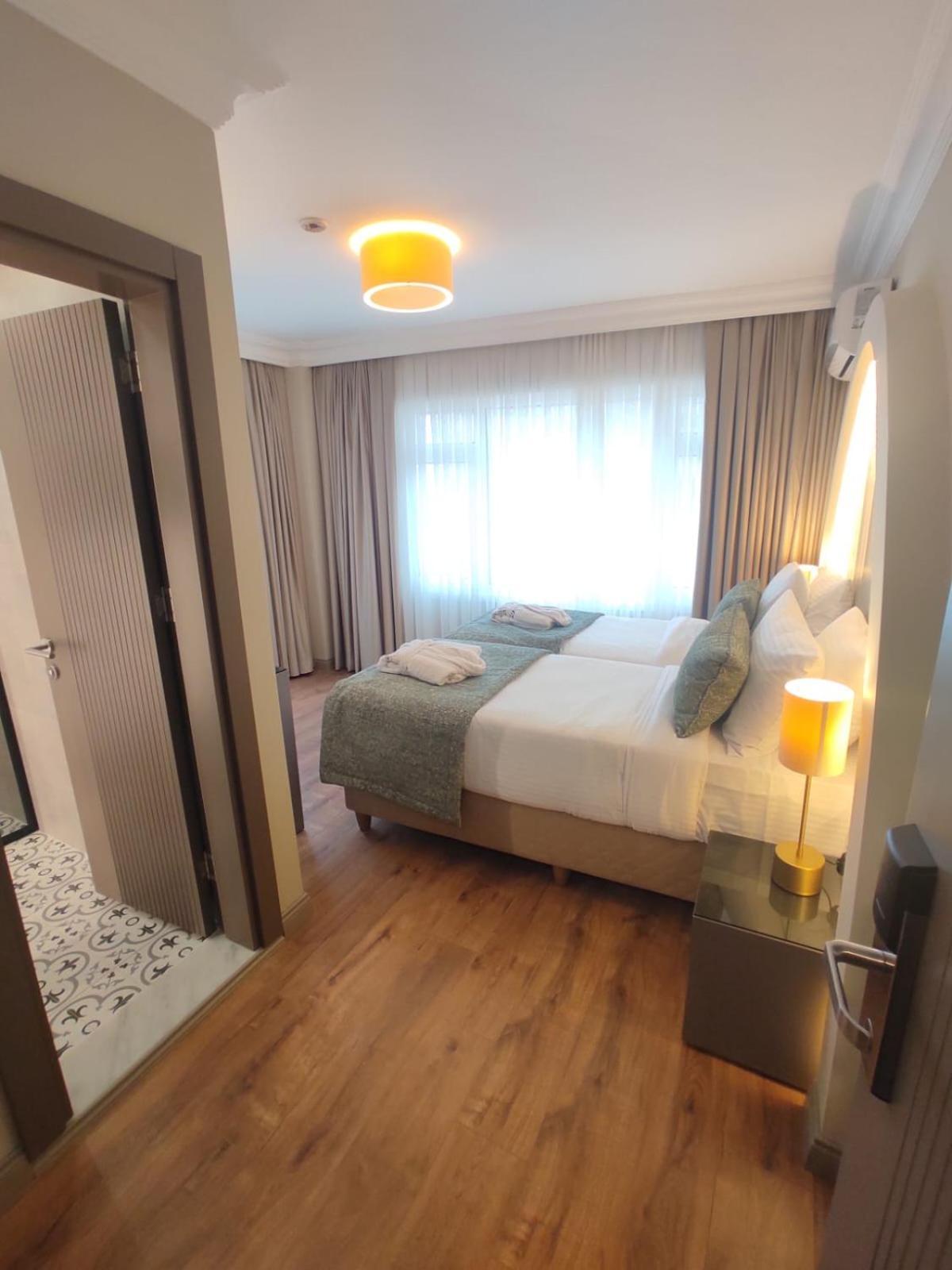 Old City Samil Hotel อิสตันบูล ภายนอก รูปภาพ